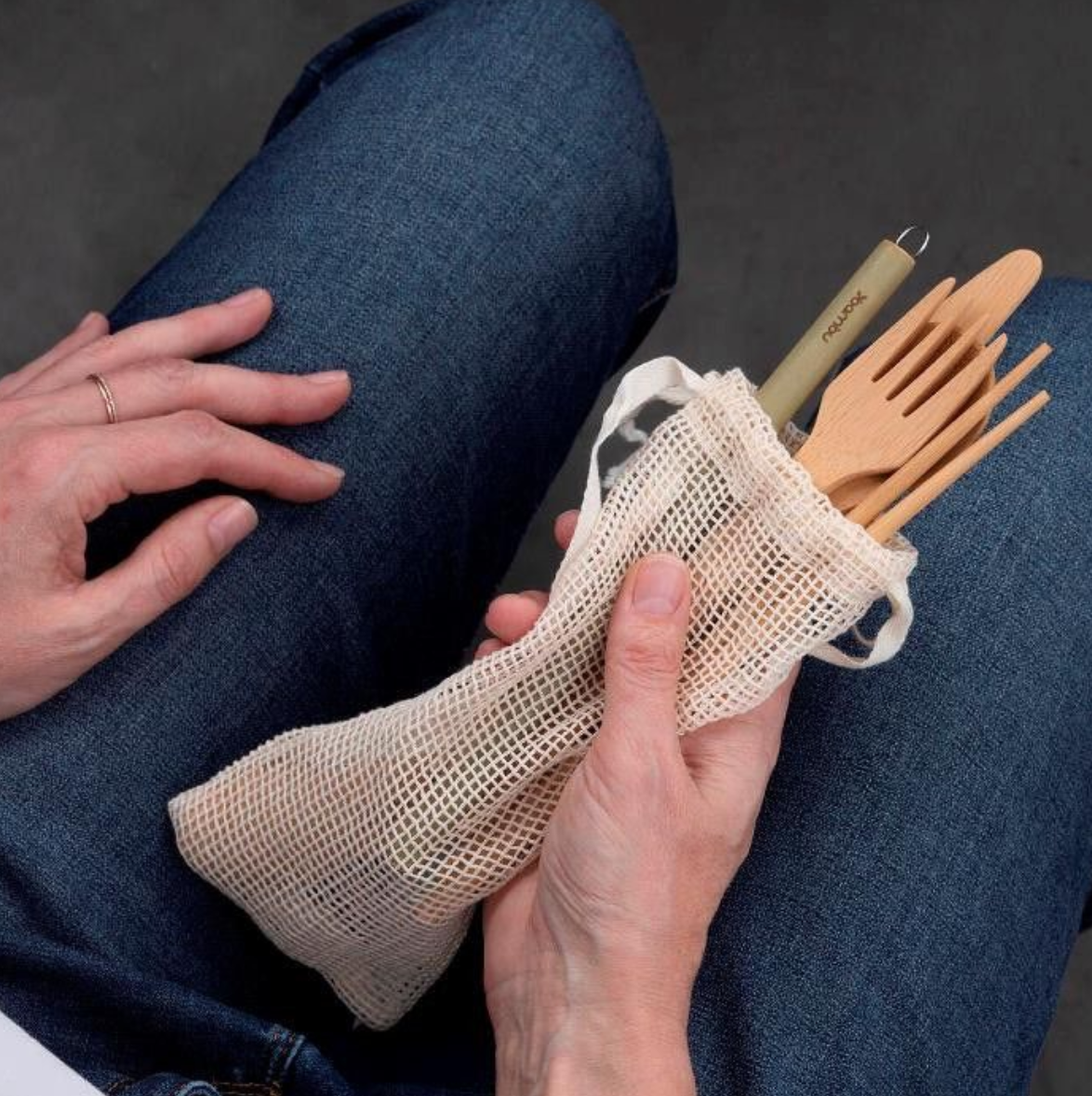 Bamboo Eat/Drink Tool Kit B057730