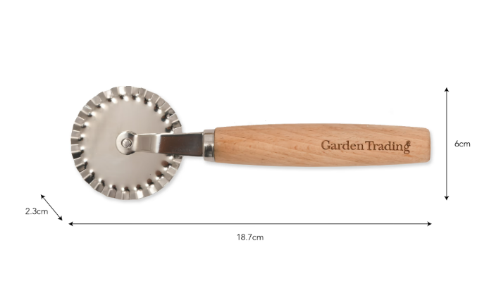 Borough Pastry Cutter - Natural