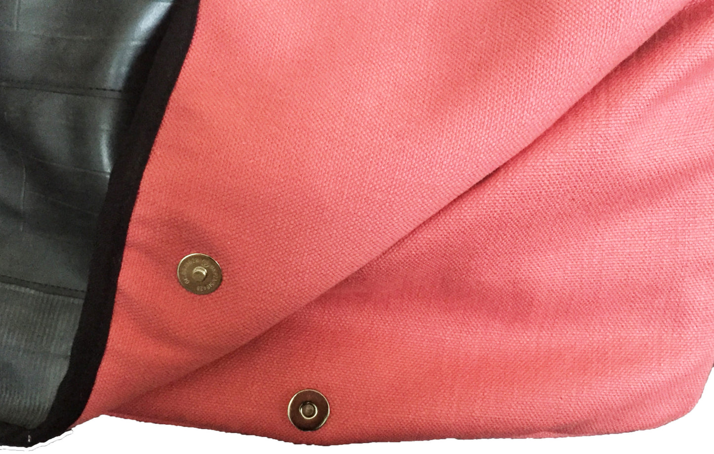 MESSENGER BAG - by CoG