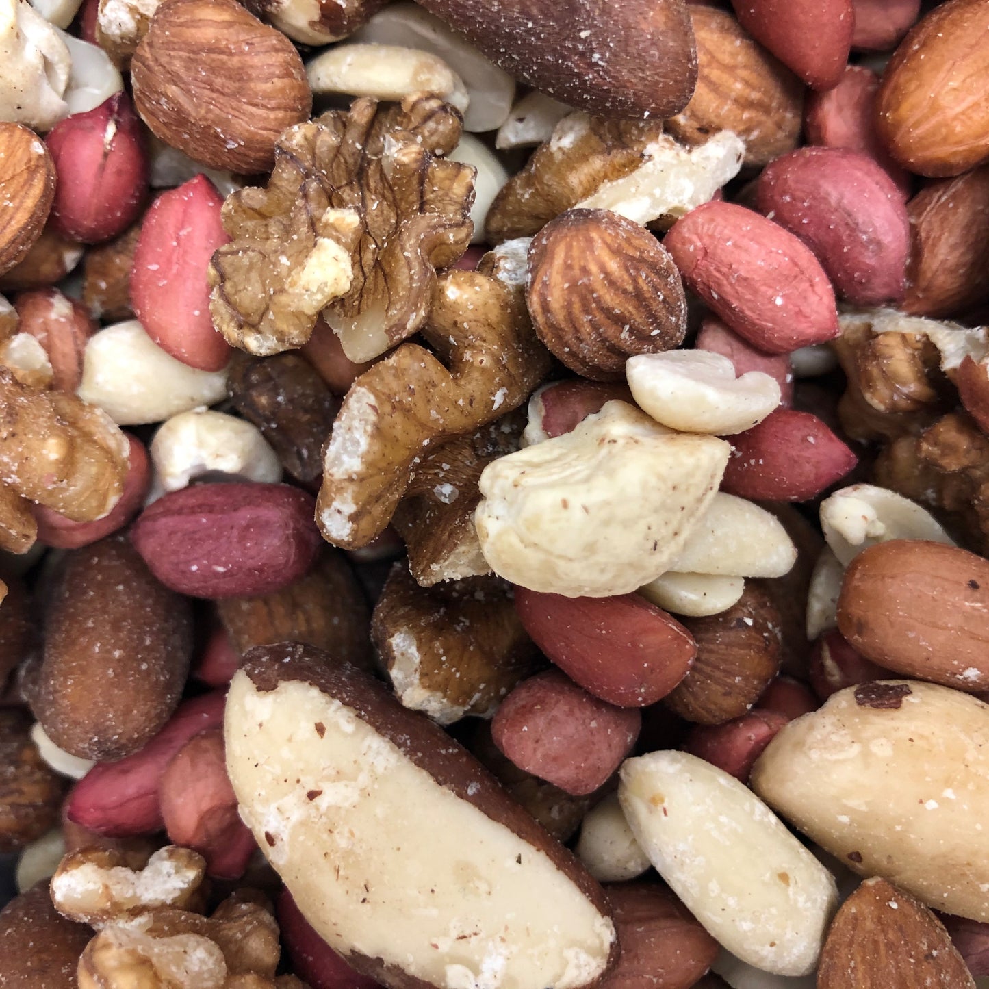 Nuts: Mixed Nuts (with Peanuts)